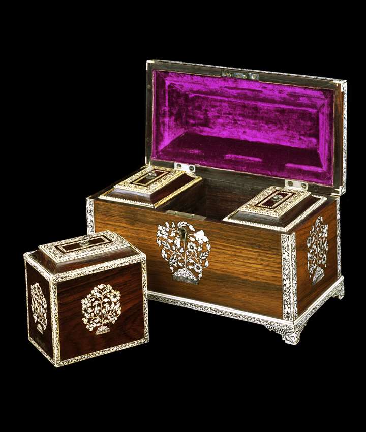 A Anglo-Indian ivory inlaid rosewood tea caddy